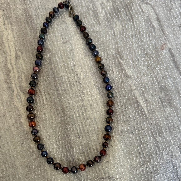 Multicolor Pearl Necklace - Picture 5 of 8